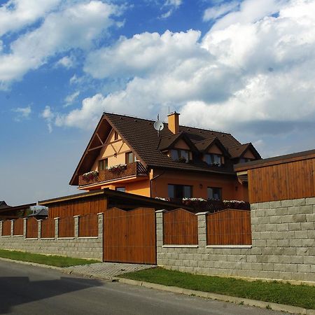 Penzión Family Rušin Vel'ka Lomnica Exterior foto