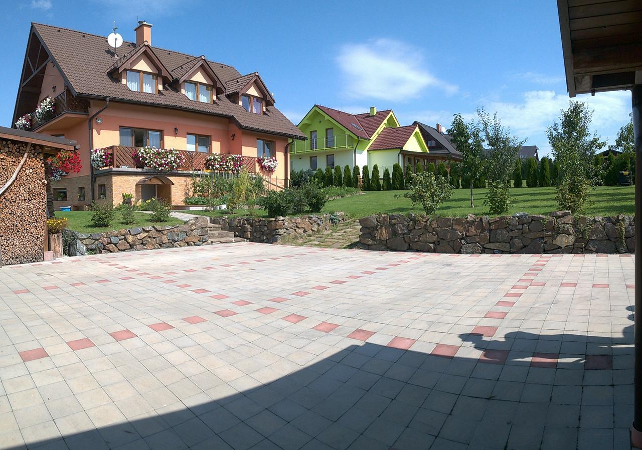 Penzión Family Rušin Vel'ka Lomnica Exterior foto
